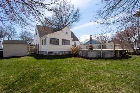 Exterior - 4 Hutchinson Dr, Hampton, NH 03842 photo 7 of 10