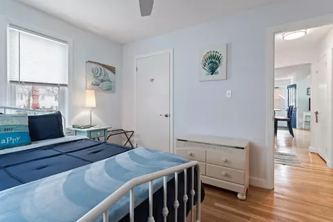 Bedroom - 4 Hutchinson Dr, Hampton, NH 03842 photo 2 of 9