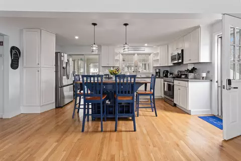 Kitchen - 4 Hutchinson Dr, Hampton, NH 03842 photo 4 of 4