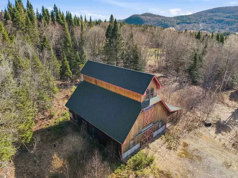 1660 Halls Stream Rd #4, Pittsburg, NH 03592