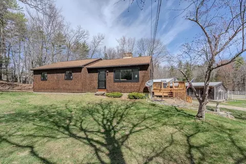 2 Mccrillis Rd, Nottingham, NH 03290