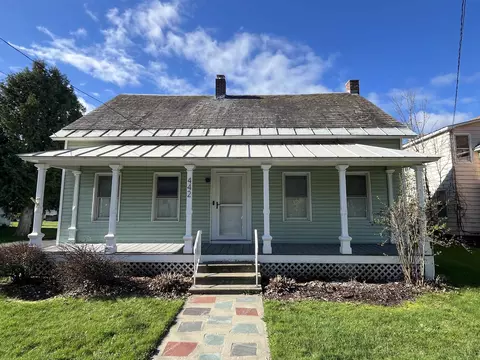 442 E Main St, Middlebury, VT 05753