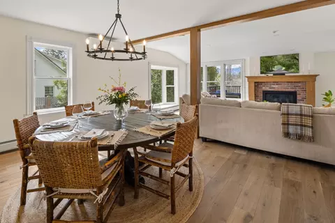 Dining - 405 Maple St, Stowe, VT 05672 photo 4 of 4