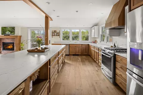 Kitchen - 405 Maple St, Stowe, VT 05672 photo 5 of 5