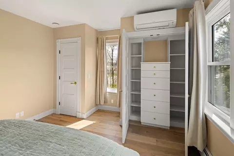 Bedroom - 405 Maple St, Stowe, VT 05672 photo 2 of 5