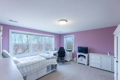 Bedroom - 6 Crescent Dr, Bow, NH 03304 photo 7 of 8