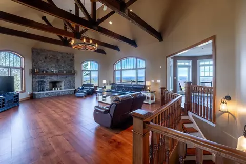 Living - 6 Crescent Dr, Bow, NH 03304 photo 1 of 3