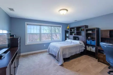Bedroom - 6 Crescent Dr, Bow, NH 03304 photo 3 of 8