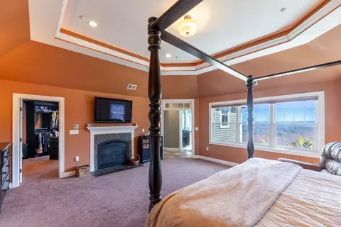 Bedroom - 6 Crescent Dr, Bow, NH 03304 photo 2 of 8