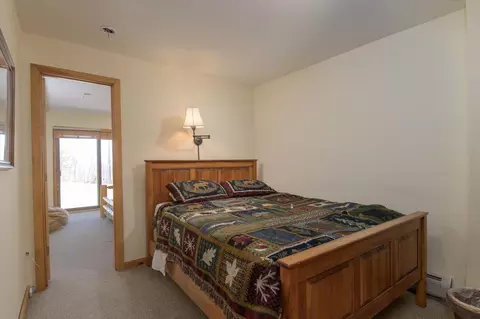 Bedroom - 266 Okemo Trailside Ext #33B, Ludlow, VT 05149 photo 6 of 7