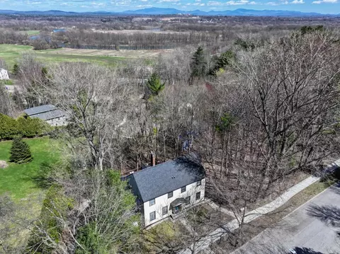 132 Rivermount Ter, Burlington, VT 05401