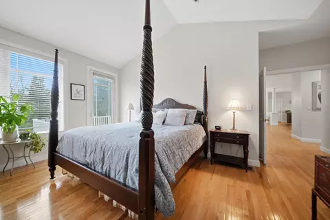 Bedroom - 4 Mountain Village Rd, Windham, NH 03087 photo 4 of 10