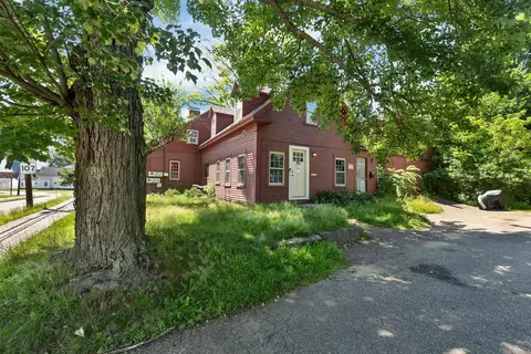 42 Gilford Ave, Laconia, NH 03246