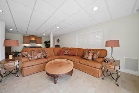 Living - 31 Gordon Mountain Rd, Windham, NH 03087 photo 1 of 1