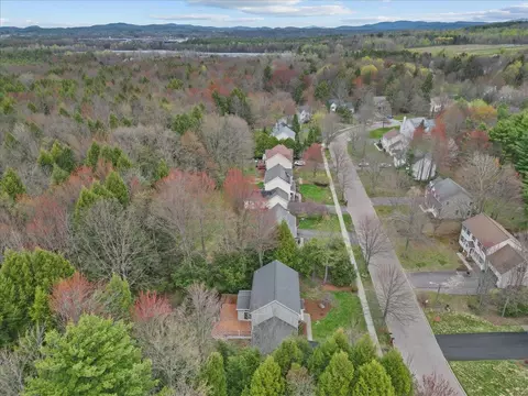 View/Area - 182 Barrett Ln, Williston, VT 05495 photo 7 of 9