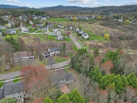 View/Area - 182 Barrett Ln, Williston, VT 05495 photo 4 of 9