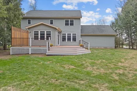 Exterior - 182 Barrett Ln, Williston, VT 05495 photo 3 of 9