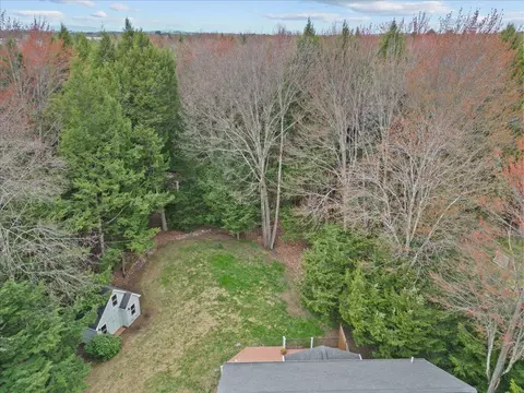 Exterior - 182 Barrett Ln, Williston, VT 05495 photo 9 of 9