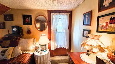 Bedroom - 45 Reservoir Rd, Springfield, VT 05156 photo 6 of 7
