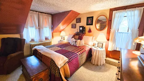 Bedroom - 45 Reservoir Rd, Springfield, VT 05156 photo 5 of 7