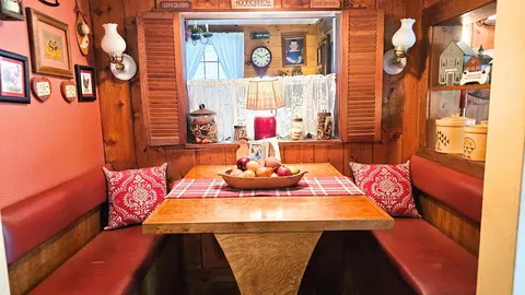 Dining - 45 Reservoir Rd, Springfield, VT 05156 photo 2 of 4