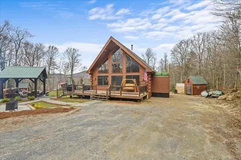 487 Rue Madeline, Readsboro, VT 05350