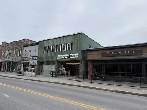 Exterior - 425 Main St, Bennington, VT 05201 photo 2 of 3