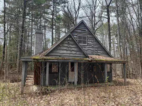 290 Thompson Rd, Conway, NH 03860