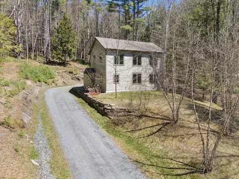 207 Hartness Way, White River Junction, VT 05001