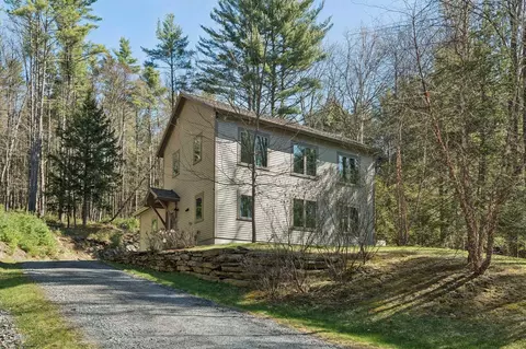 207 Hartness Way, White River Junction, VT 05001
