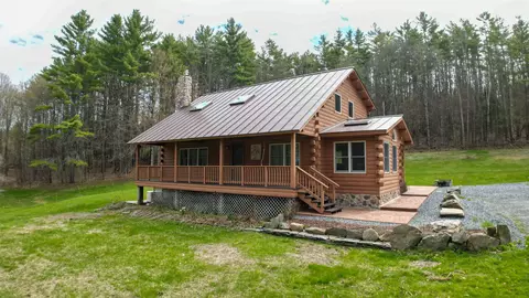 1209 Wildlife Rd, White River Junction, VT 05001