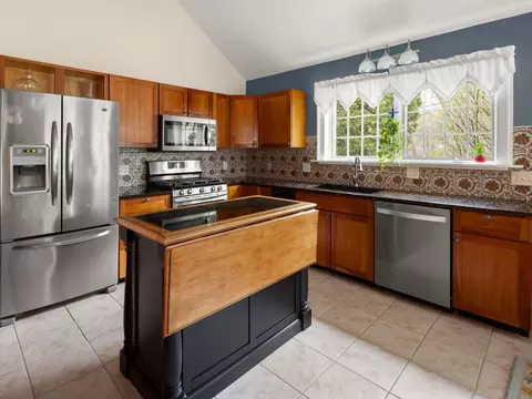 Kitchen - 77 River St, Milton, VT 05468 photo 2 of 6