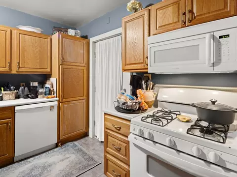 Kitchen - 77 River St, Milton, VT 05468 photo 5 of 6