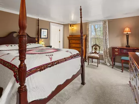 Bedroom - 77 River St, Milton, VT 05468 photo 1 of 6