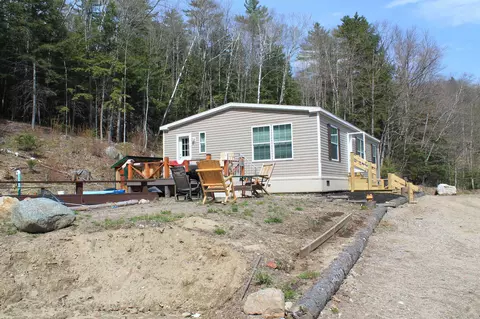 758 Daniel Webster Hwy, Woodstock, NH 03262