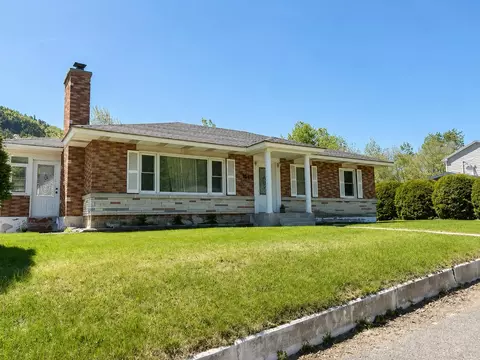 471 Madison Ave, Berlin, NH 03570