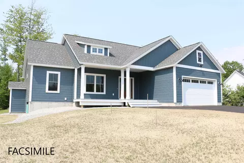 433 Dawn Ct #18, Pembroke, NH 03275