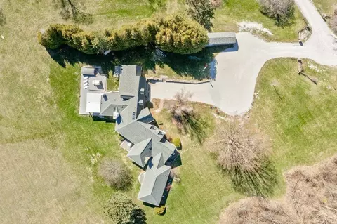 View/Area - 431 Mcgregor Pt, Alburgh, VT 05440 photo 1 of 4