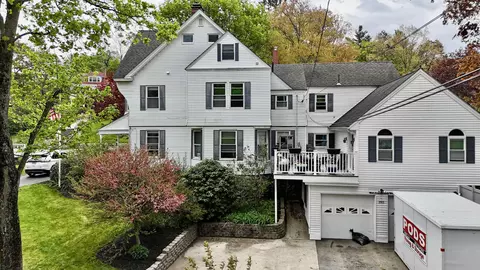393 Main St, Nashua, NH 03060