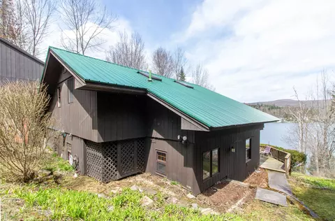 25 Songadeewin Ln, Westmore, VT 05860
