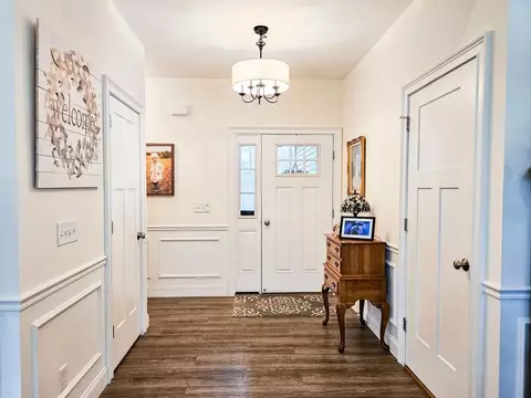 Entry Way - 55 Windsor Rd, Epsom, NH 03234 photo 4 of 5