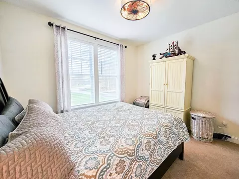 Bedroom - 55 Windsor Rd, Epsom, NH 03234 photo 6 of 7