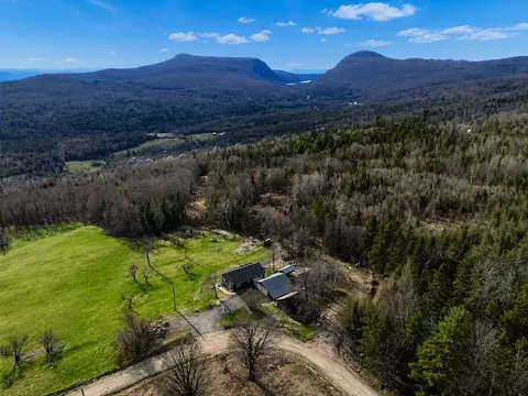 27 Baird Rd, Newark, VT 05871