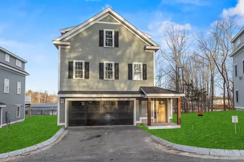 19 Eden Ln #2, Portsmouth, NH 03801