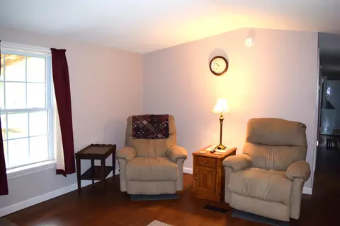 24 Okane Ave, Bethlehem, NH 03574 photo 11