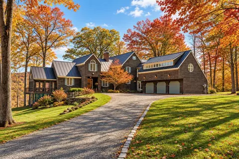 114 Oak Ridge Way, Woodstock, VT 05091