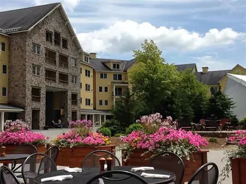 335337 Qtr I V Jackson Gore Inn, Ludlow, VT 05149