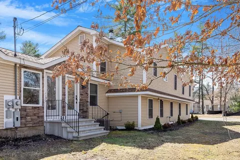 243 Shore Dr, Salem, NH 03079