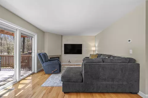 Living - 82 Fremont Rd #A, Epping, NH 03042 photo 1 of 1
