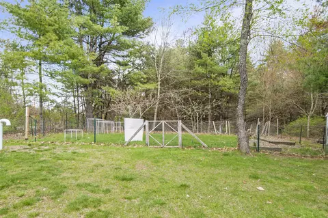 Exterior - 82 Fremont Rd #A, Epping, NH 03042 photo 9 of 10